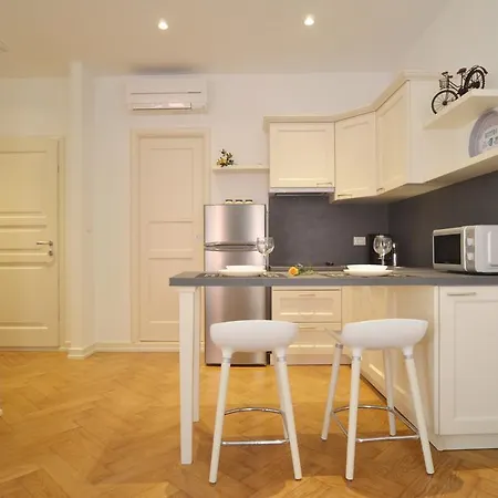 Solei Carera Studio Apartment *